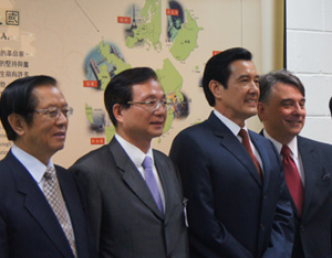 Taiwan's Foreign Minister Timothy Yang, Education Minister Wu Ching-ji, and President Ma Ying-jeou join AIT Director William Stanton at the opening ceremony of 