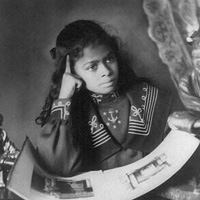 Photo of African American Girl, about 1900