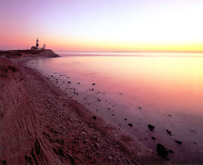 蒙托克角燈塔博物館蒙托克角燈塔(Montauk Point Lighthouse) 