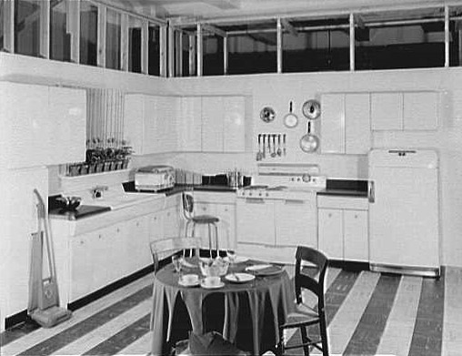 Raymond Loewy Associates, 'Look' kitchen. Kitchen III, 1951