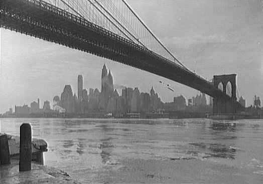 New York and the Brooklyn Bridge from Brooklyn, New York
