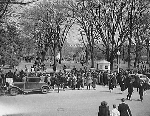 'Easter Egg Roll' on the White House lawn, 1936