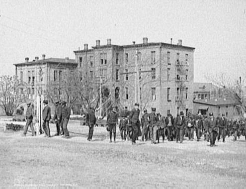 Early photo of the Tuskegee Institute, 1906