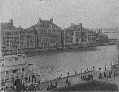 New York, N.Y., immigrants' landing, Ellis Island, between 1910 and 1920.