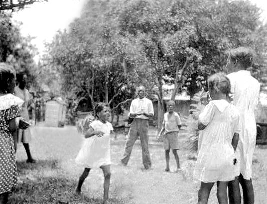 Children's singing game, Cat Island, June 1935.