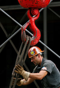 an ironworker at a construction site in New York City