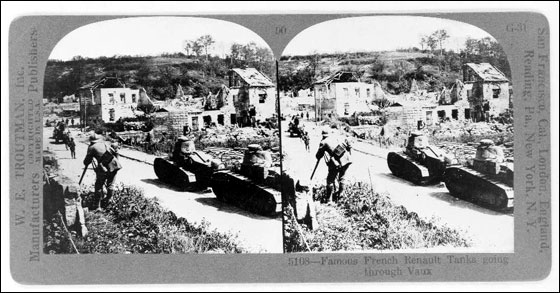 Photo of French Renault tanks.