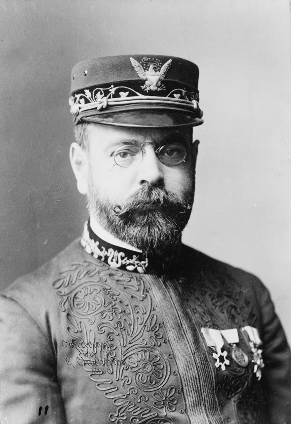 美國進行曲之王的約翰菲利普蘇沙 (John Philip Sousa) 