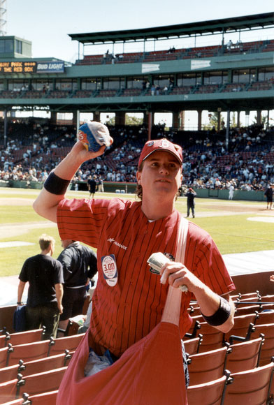 Photo of a peanut vendor at Fenway Park