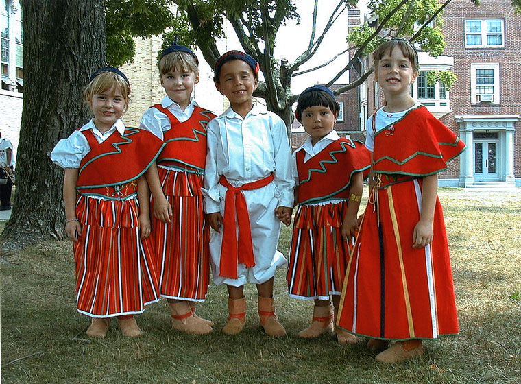 Photo of children of Madeiran descent