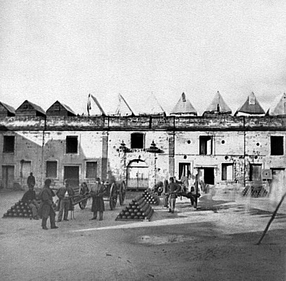 Saint Augustine, Fla. Artillery inside Fort Marion; tents on rampart, between 1860 and 1865.