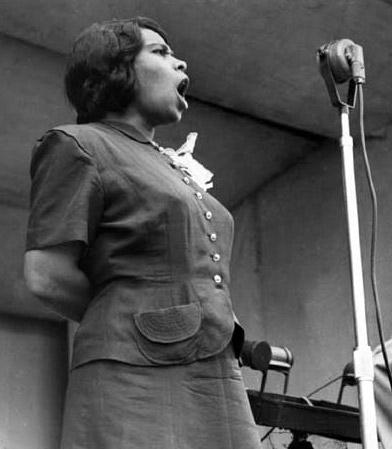 Bernstein and Marian Anderson at Lewisohn Stadium, New York, 1947.