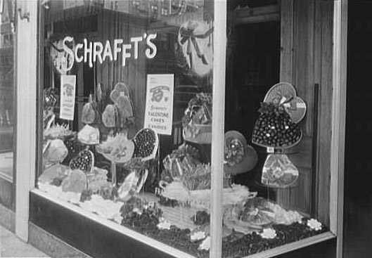 St. Valentine's Day window display, 1948