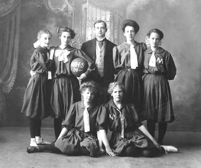 Girl's basketball team, 1908.