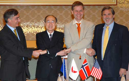 負責南亞和中亞事務的助理國務卿包
潤石