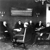 Photo of President Wilson's 1913 Cabinet