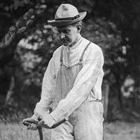 President Coolidge on the farm, Plymouth, Vt.